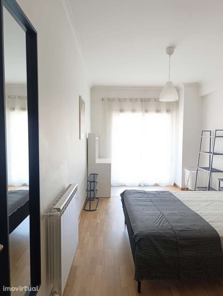 3 quartos em apartamento totalmente mobilado e equipado - Grande imagem: 5/9