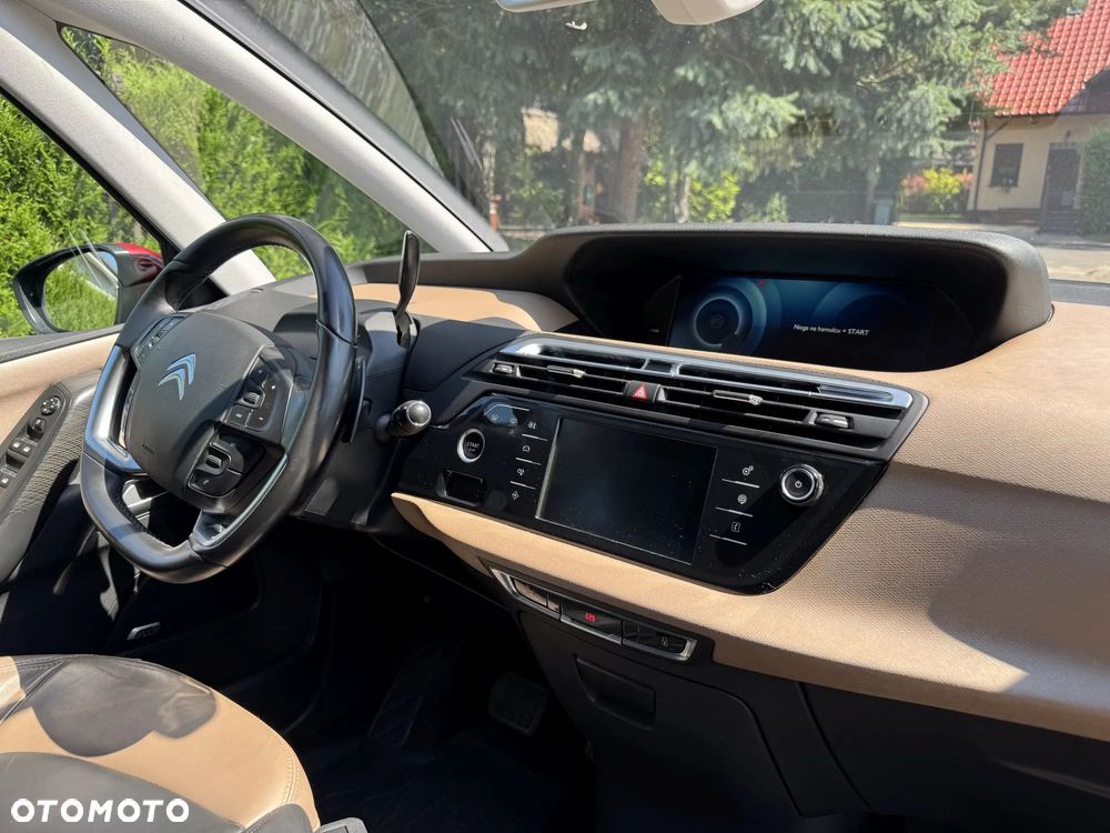 Citroën C4 Grand Picasso BlueHDi 150 EAT6 Exclusive - 19