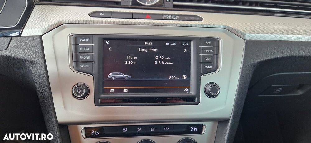 Volkswagen Passat 2.0 TDI DSG Comfortline - 16