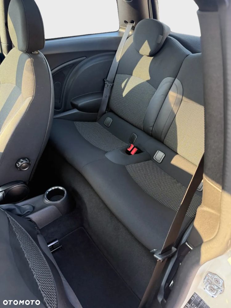 MINI Cooper S Standard - 7