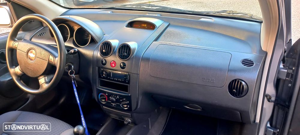 Chevrolet Kalos 1.2 SE AC - 16