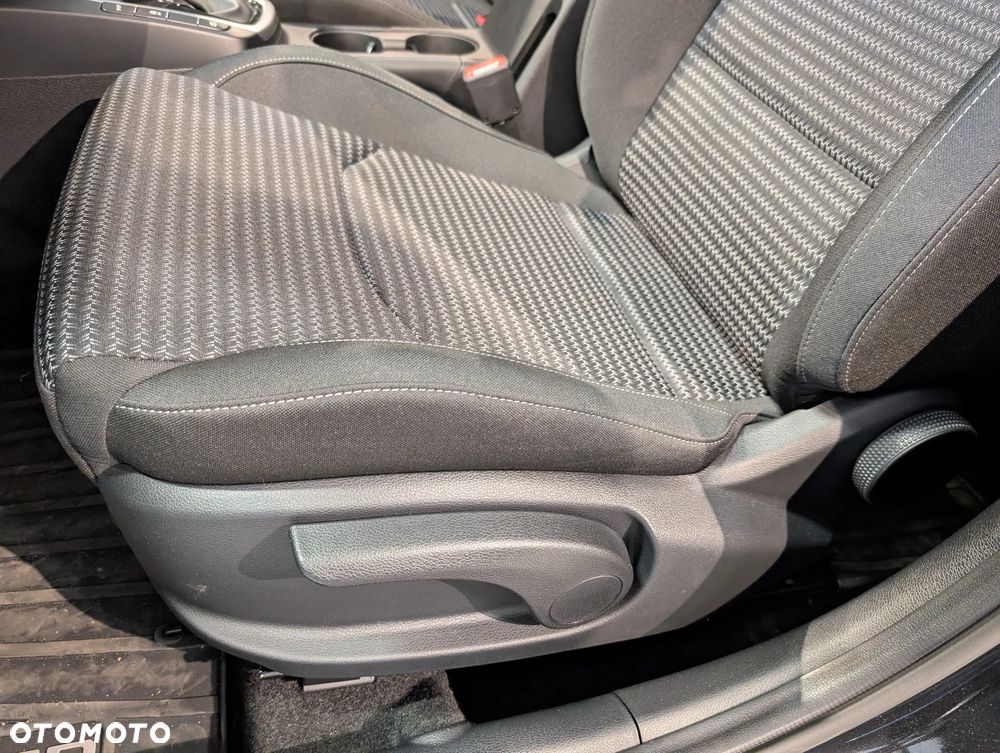 Kia XCeed 1.6 T-GDI M DCT - 12