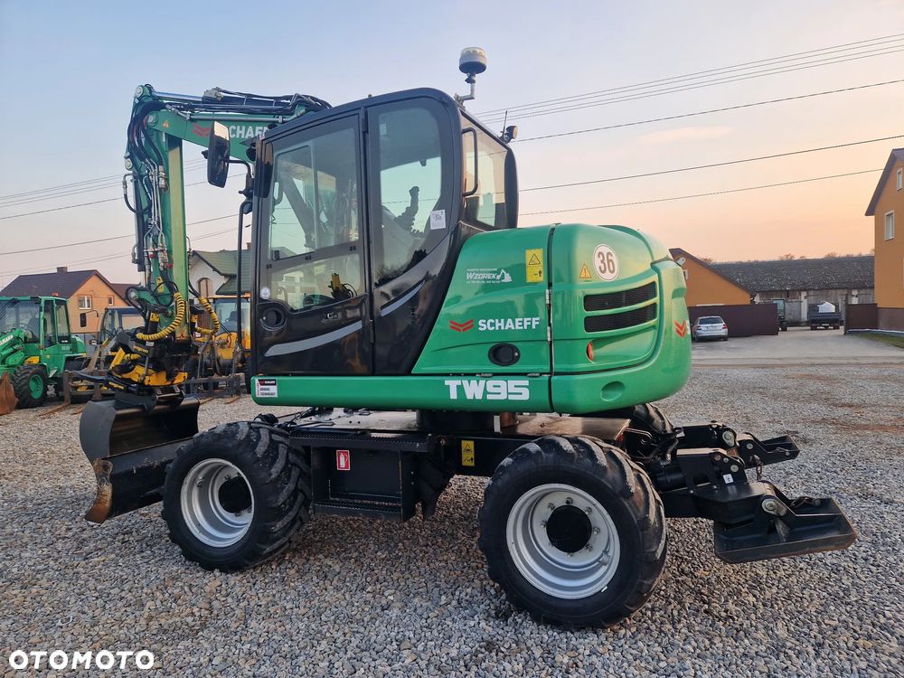 Schaeff TW95 - 9