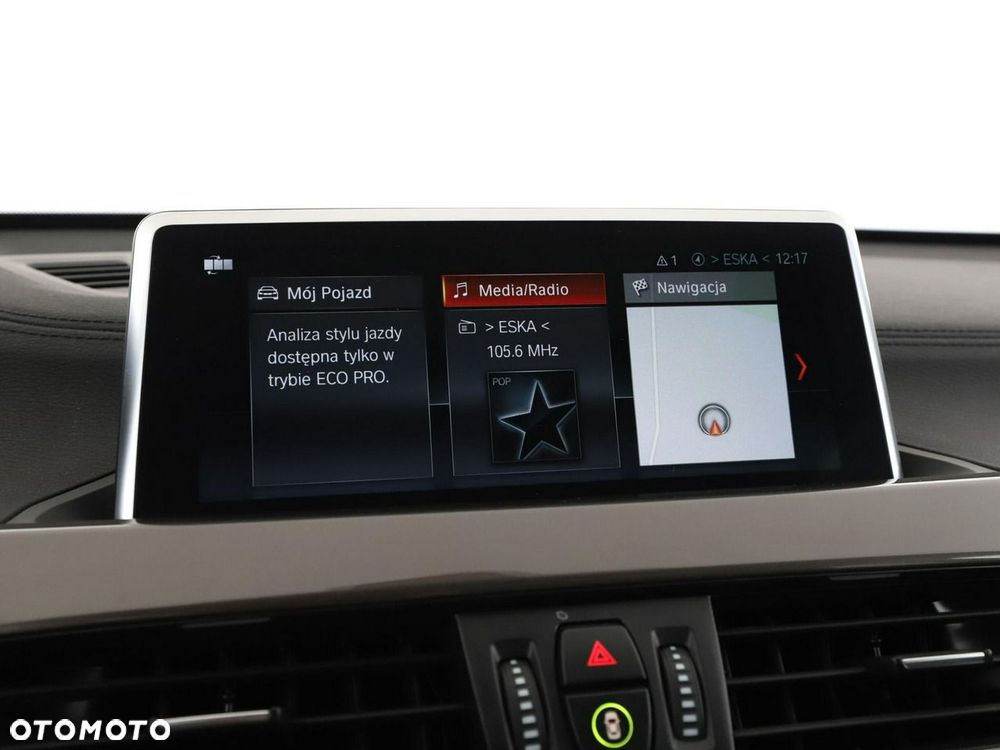 BMW X1 sDrive16d xLine - 24