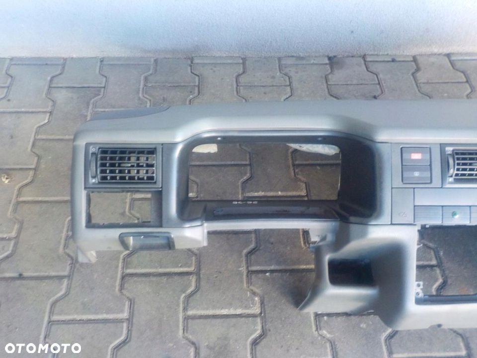 VW T4 MULTIVAN DESKA KOKPIT MIĘKKA ŁADNA AIRBAG - 3