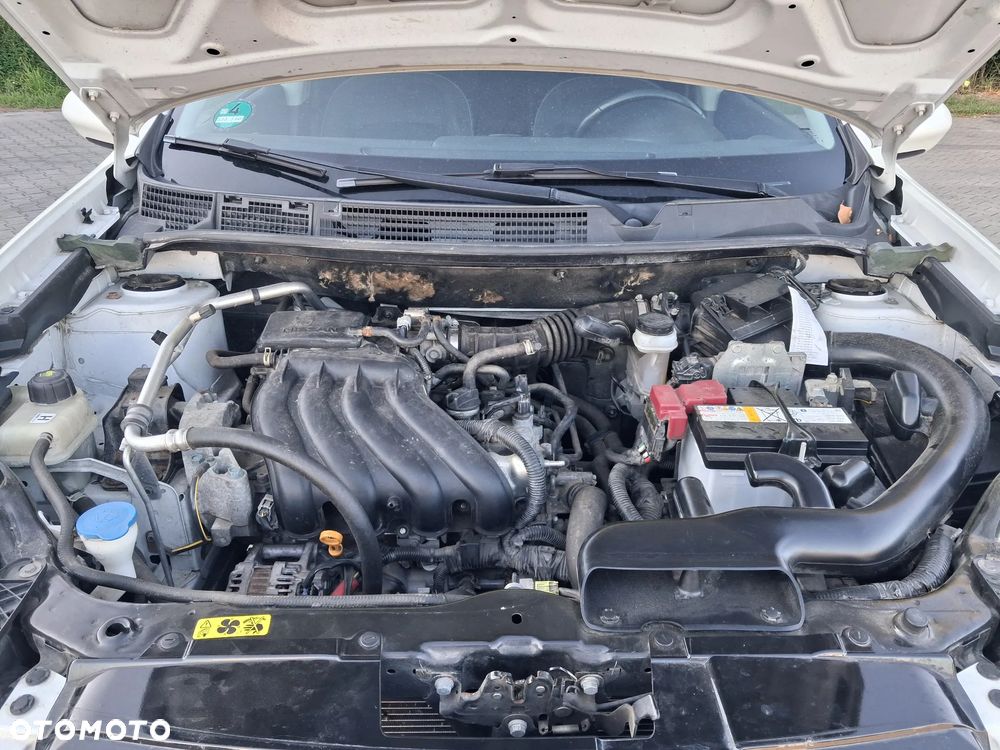 Nissan Qashqai 1.6 Tekna CVT - 33