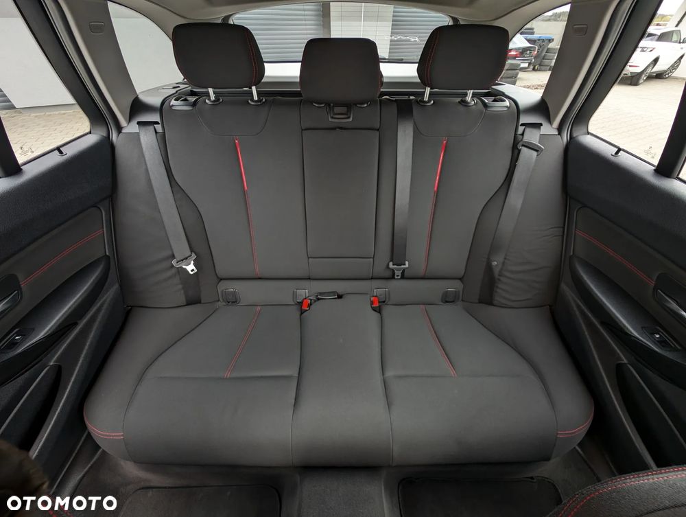 BMW Seria 3 316d Sport Line - 35