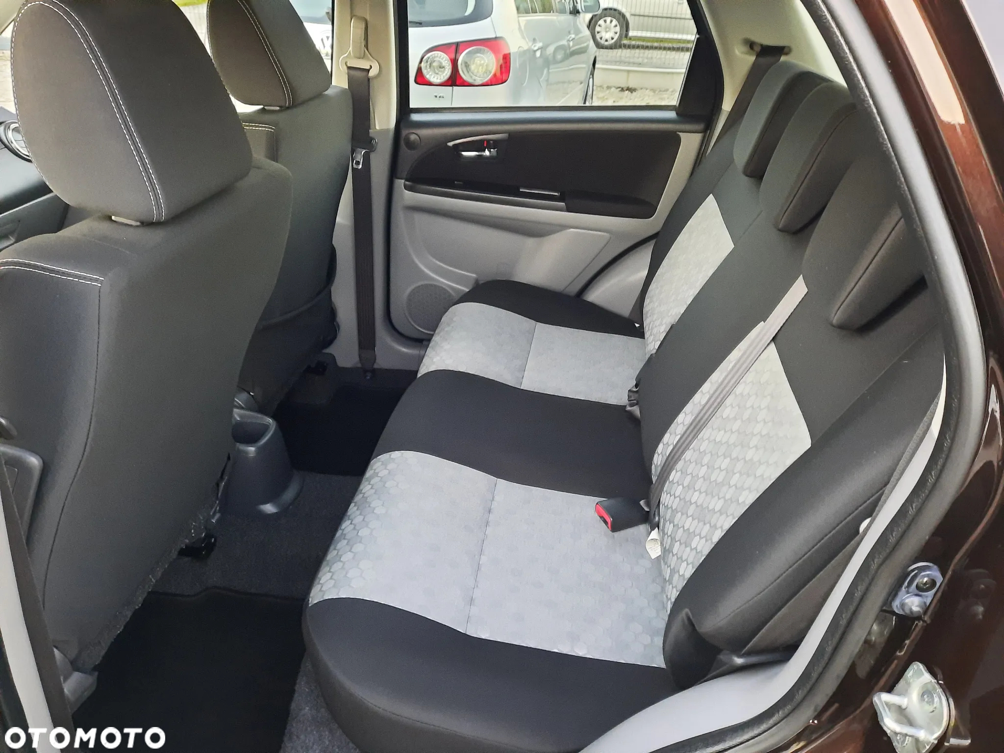 Suzuki SX4 1.6 VVT 4x2 Style - 12