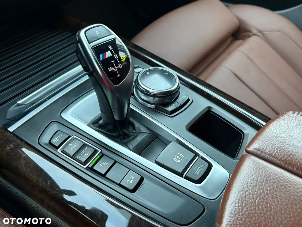 BMW X5 M - 16