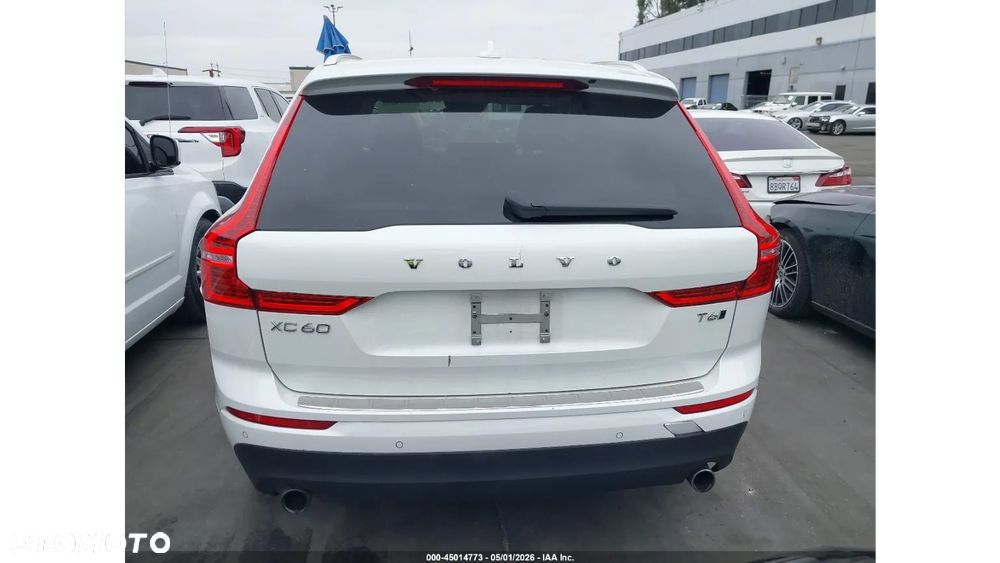 Volvo XC 60 T6 AWD Momentum - 7