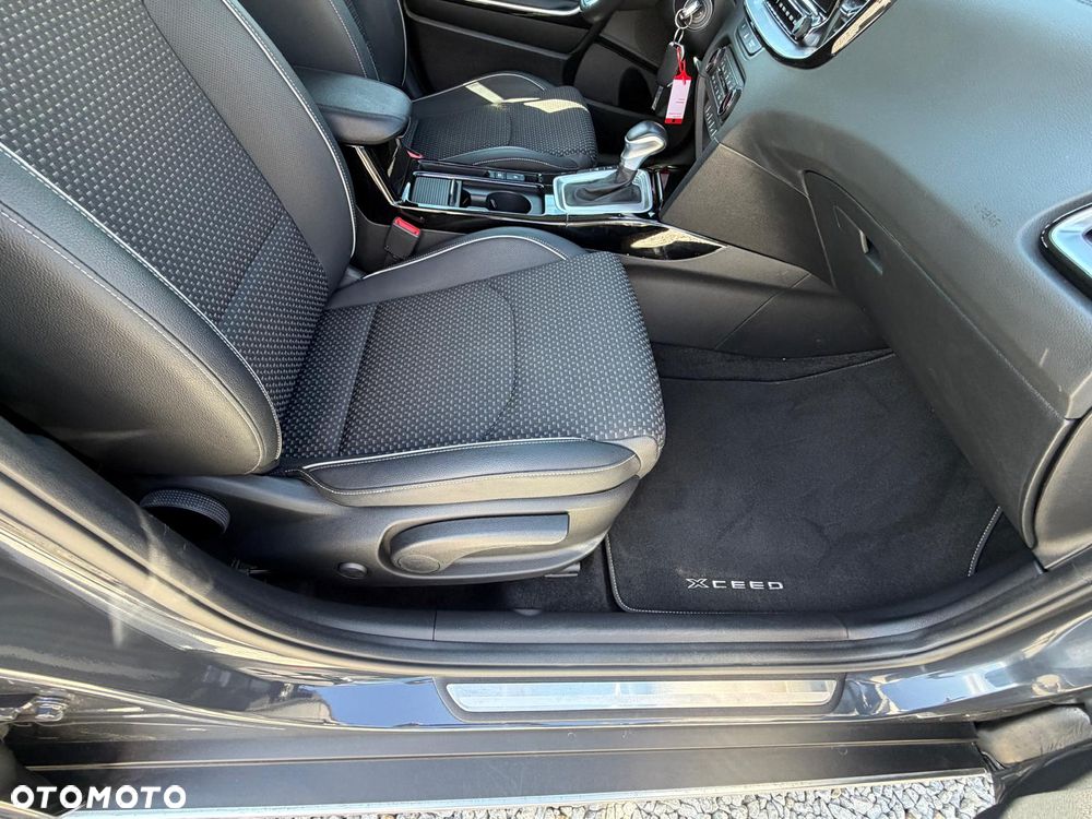 Kia XCeed 1.5 T-GDI OPF DCT7 PLATINUM EDITION - 24