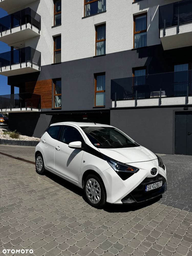 Toyota Aygo 1.0 VVT-i Black Edition - 1