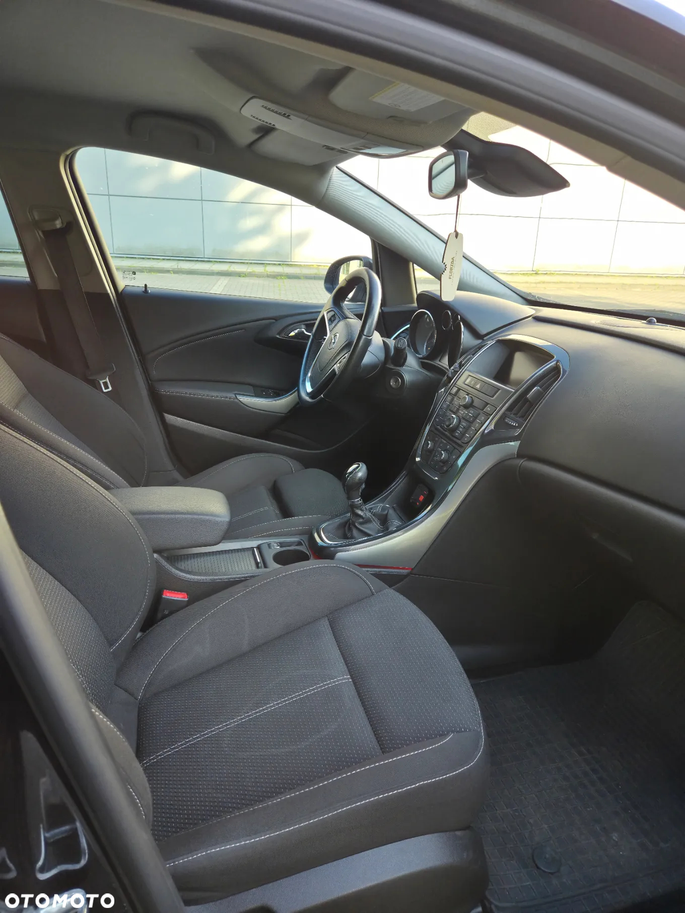 Opel Astra IV 1.4 T Sport - 8
