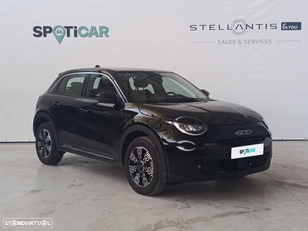 Fiat 600 1.2 Hybrid Icon - 3