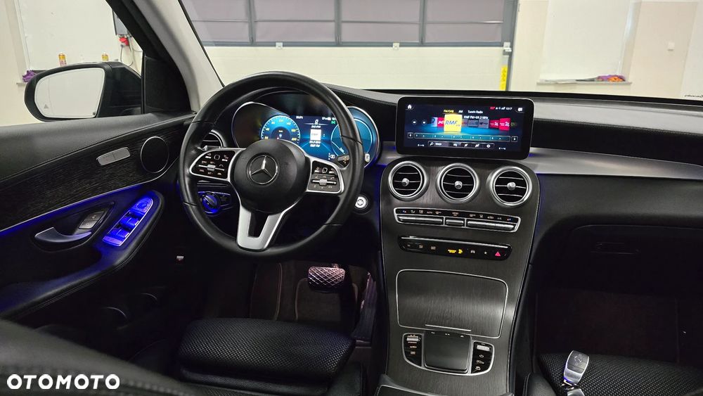 Mercedes-Benz GLC 300 de 4Matic 9G-TRONIC AMG Line Plus - 18