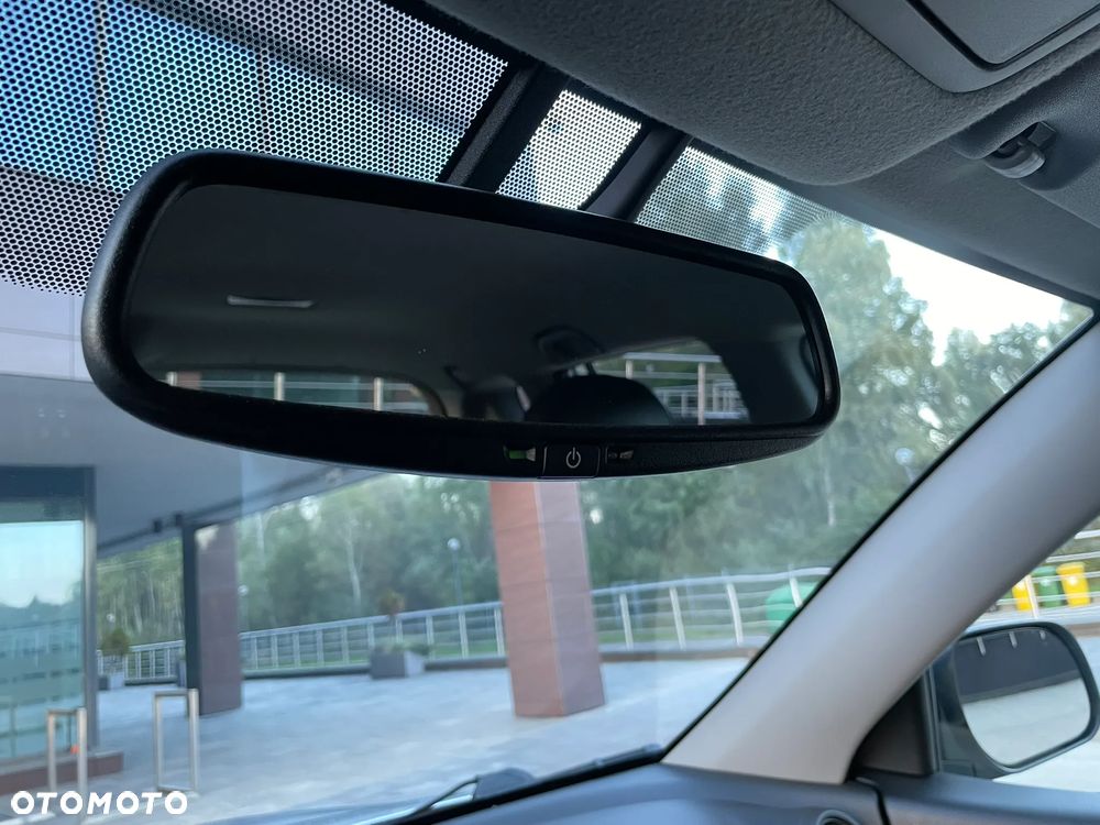 Toyota RAV4 - 37