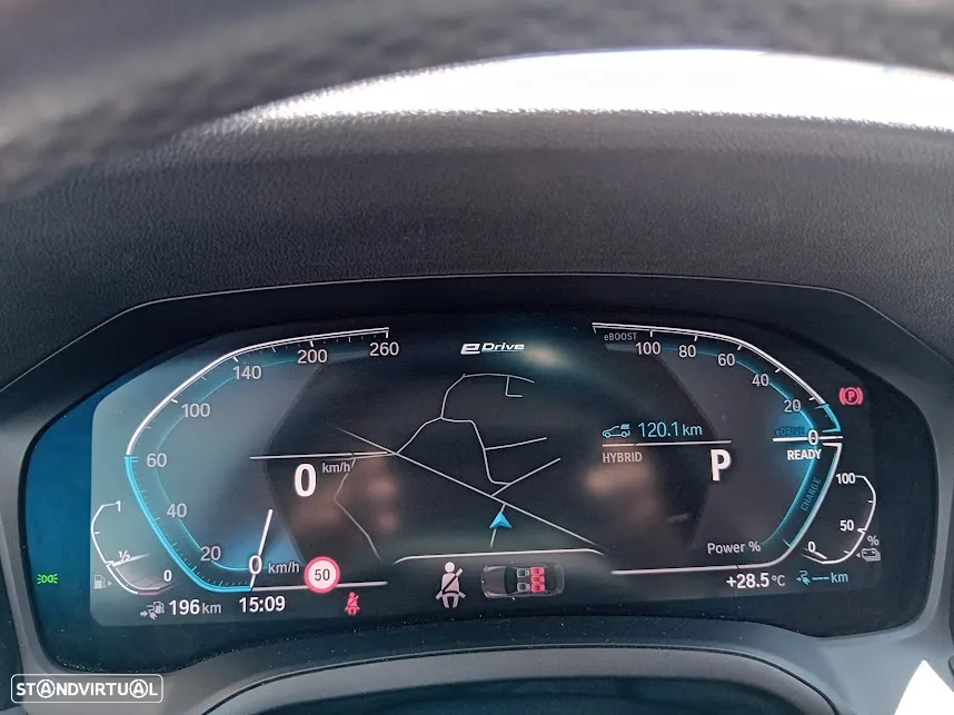 BMW ActiveHybrid 3 - 6
