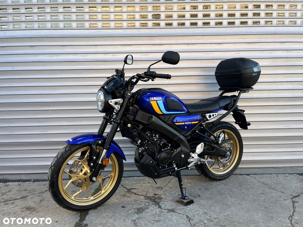 Yamaha XSR - 32