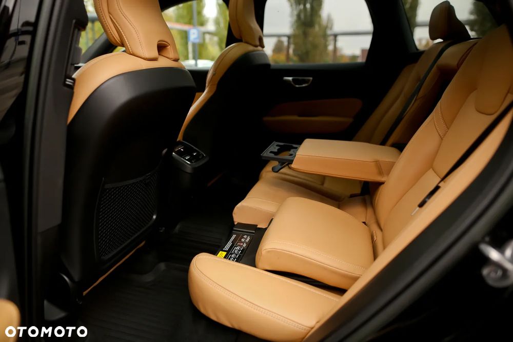 Volvo XC 60 B5 D AWD Geartronic Inscription - 21