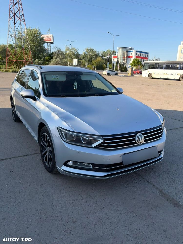 Volkswagen Passat 2.0 TDI DSG Comfortline - 1