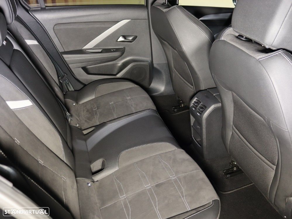 Opel Astra Sports Tourer 1.5 D GS Line Aut. - 14