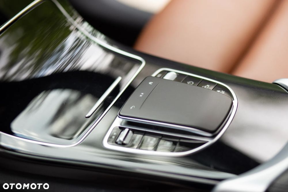 Mercedes-Benz GLC 300 de 4-Matic - 35