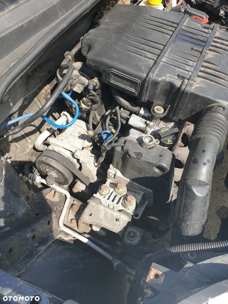 FIAT punto grande - silnik 1,4 -2005R - CAŁY NA CZĘŚCI - 15