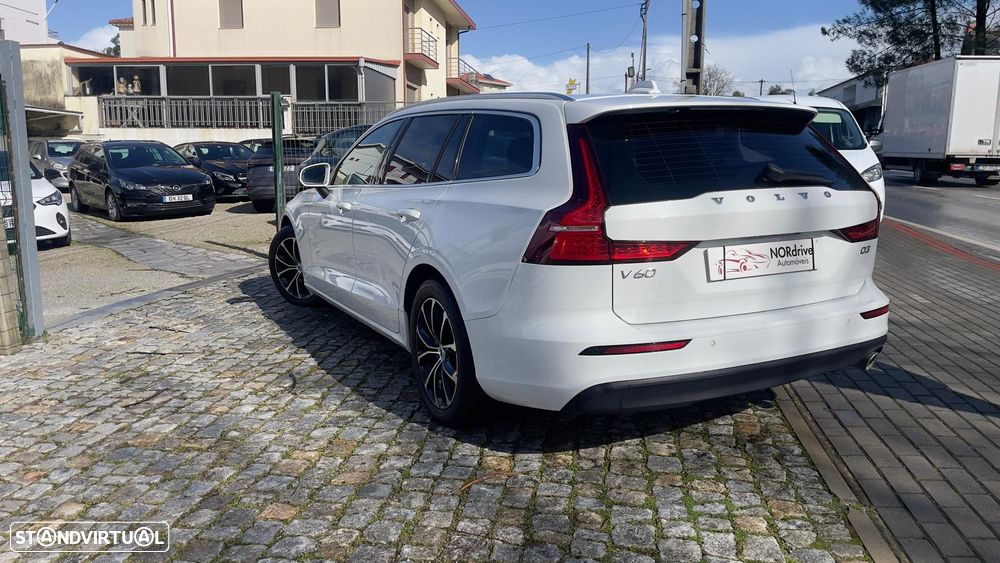 Volvo V60 D3 Momentum Pro - 8