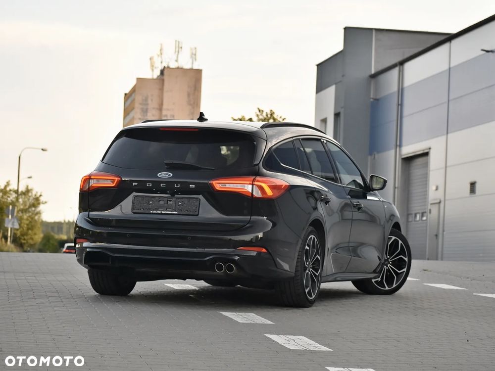 Ford Focus - 13