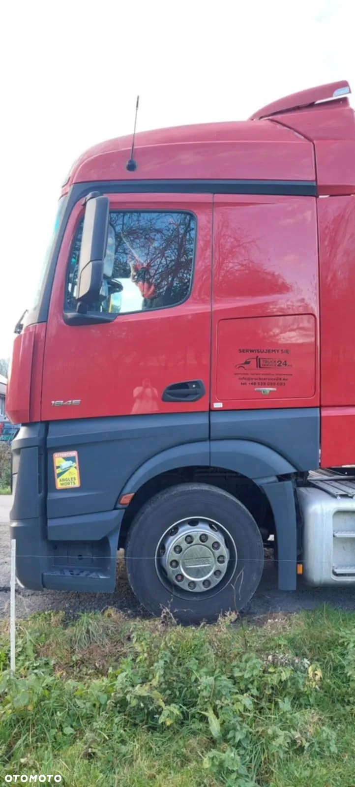 Mercedes-Benz ACTROS MP4 - 3
