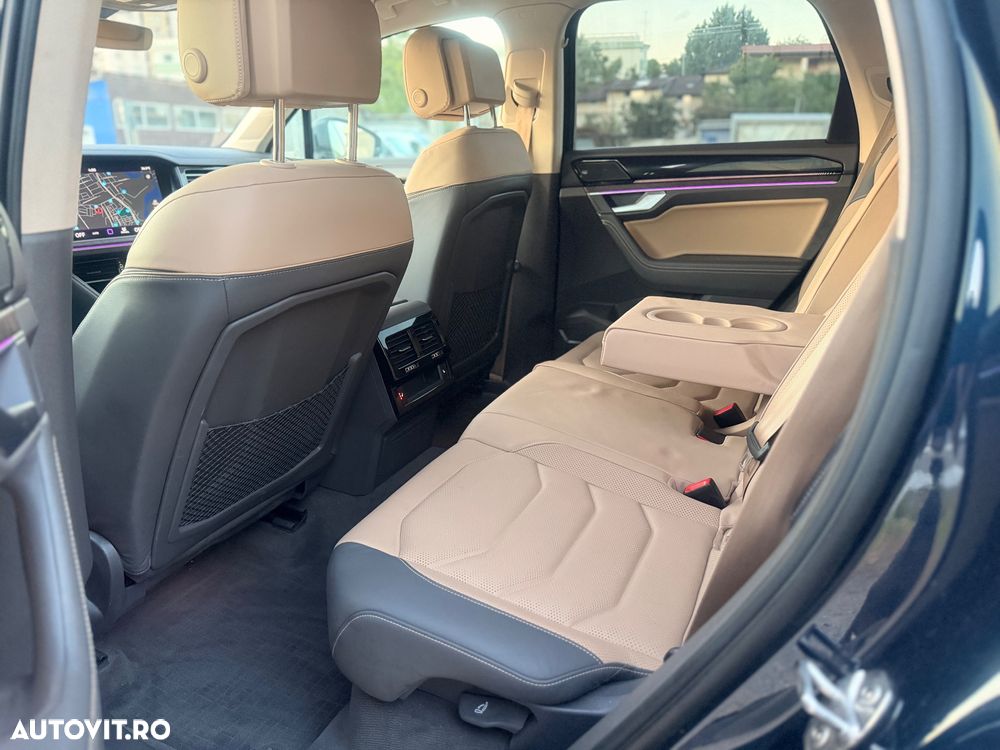 Volkswagen Touareg V6 TDI 4MOTION Elegance - 40