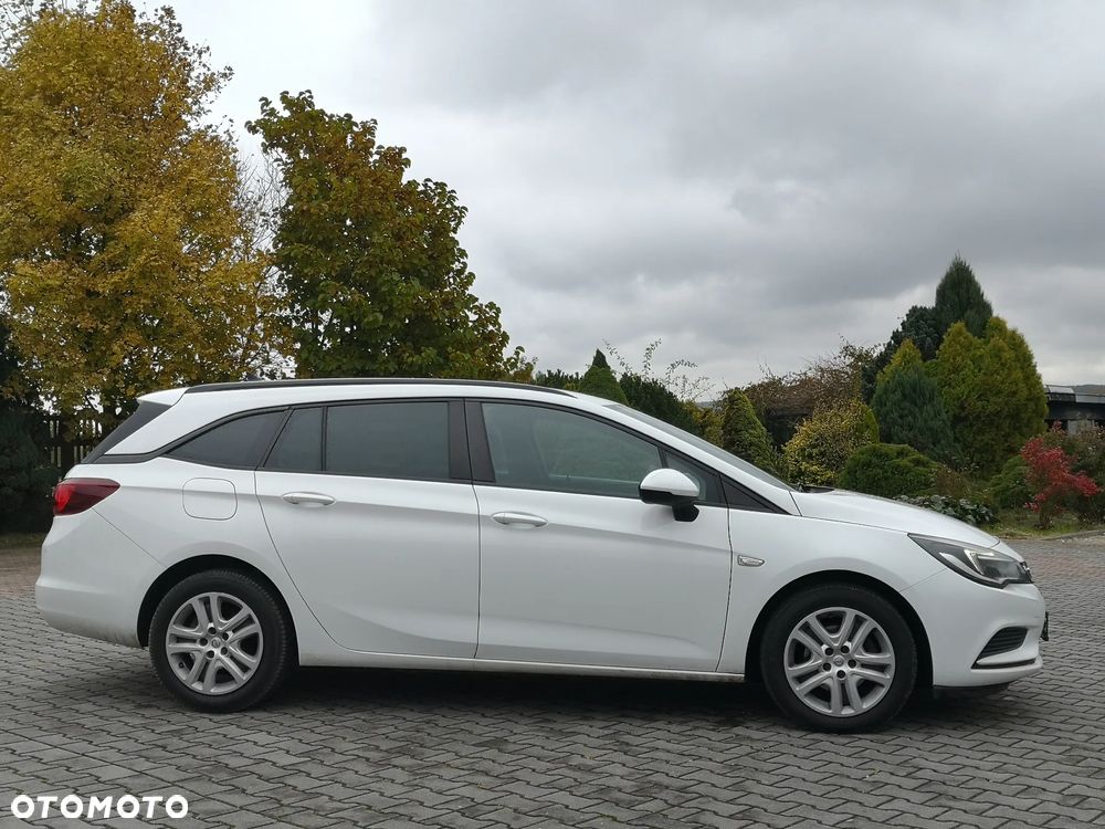 Opel Astra 1.6 D (CDTI) Sports Tourer Edition - 6