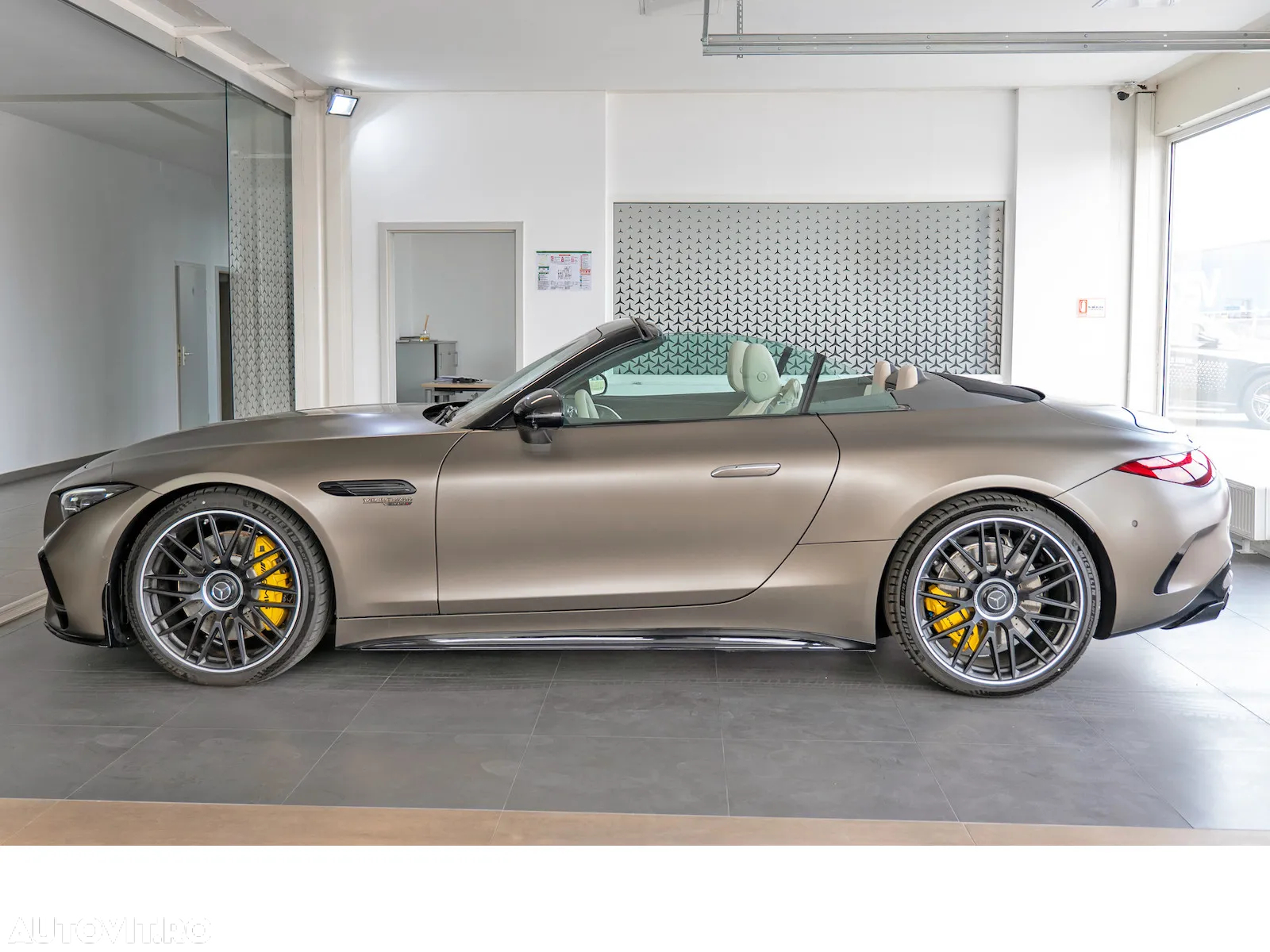 Mercedes-Benz SL AMG 63 4MATIC+ - 15