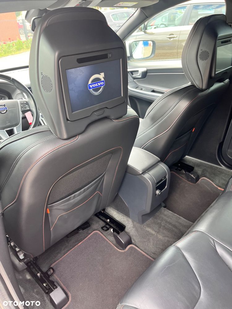 Volvo XC 60 D4 Drive-E Ocean Race - 29