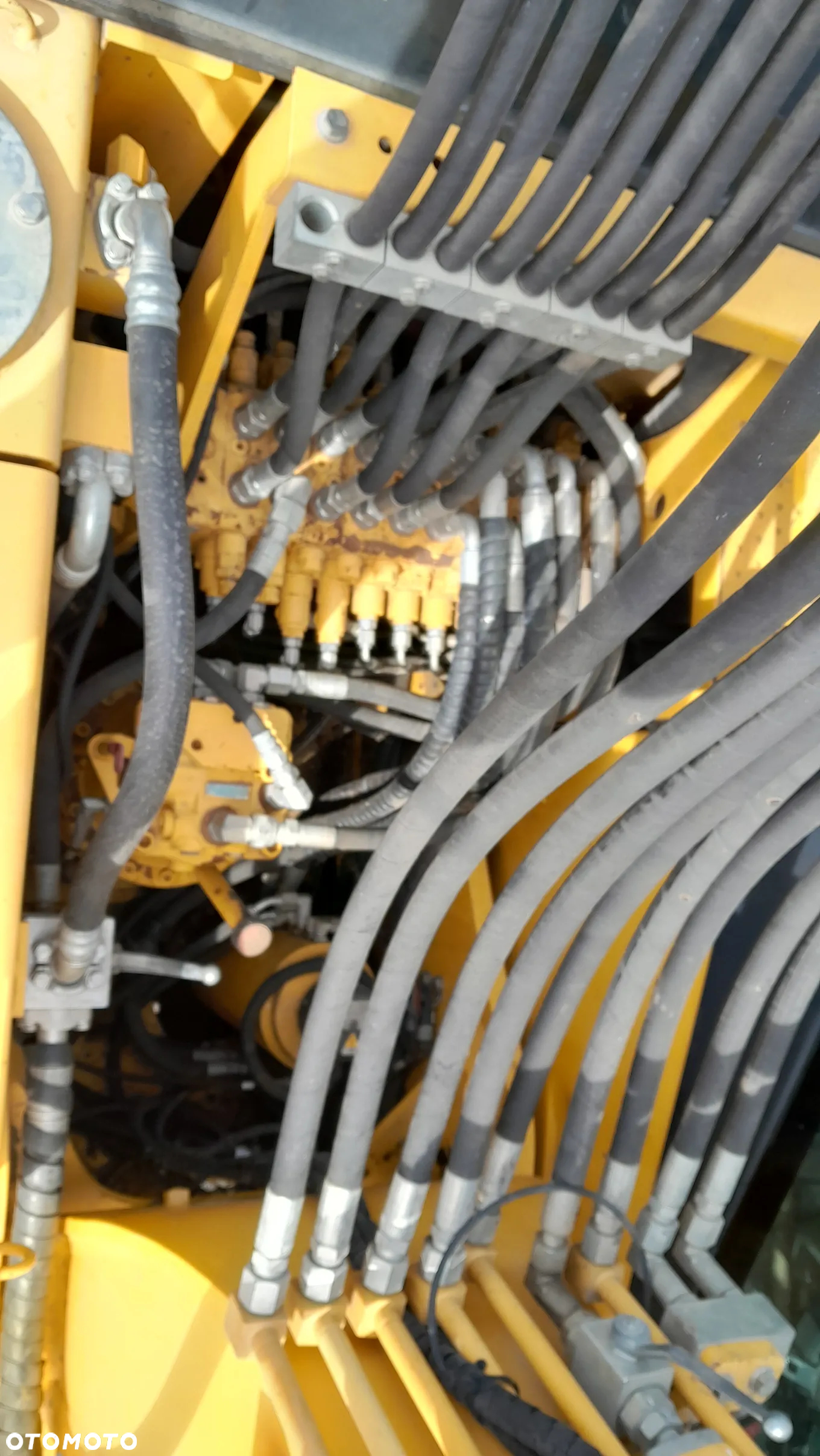Komatsu PW160-7 2012R - 25