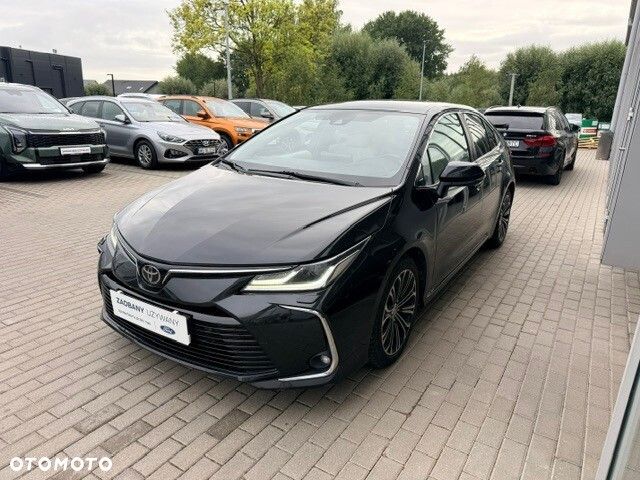 Toyota Corolla - 1