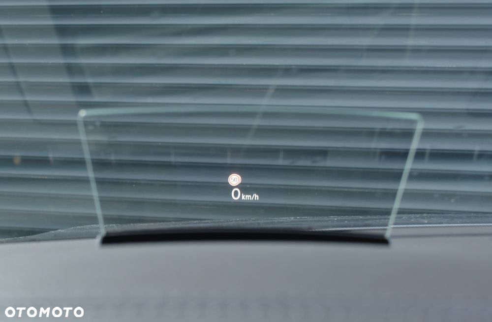 Volkswagen Arteon Shooting Brake 2.0 TDI SCR DSG Elegance - 23