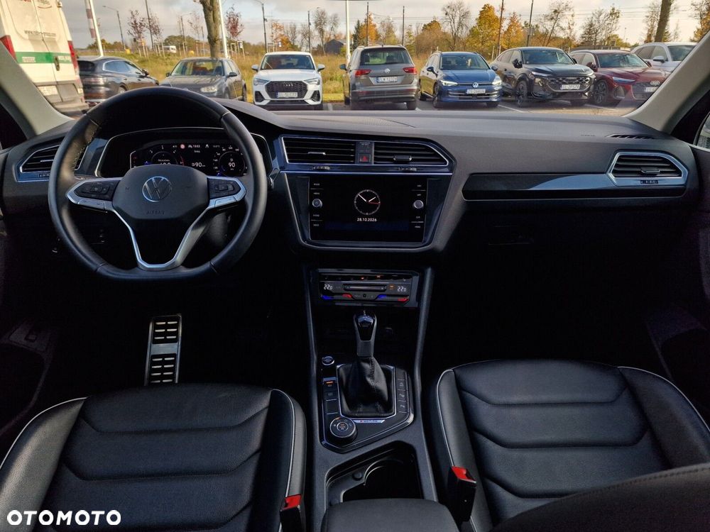 Volkswagen Tiguan 2.0 TDI SCR 4Mot Elegance DSG - 24