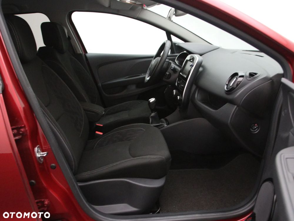 Renault Clio 0.9 TCe Limited - 12