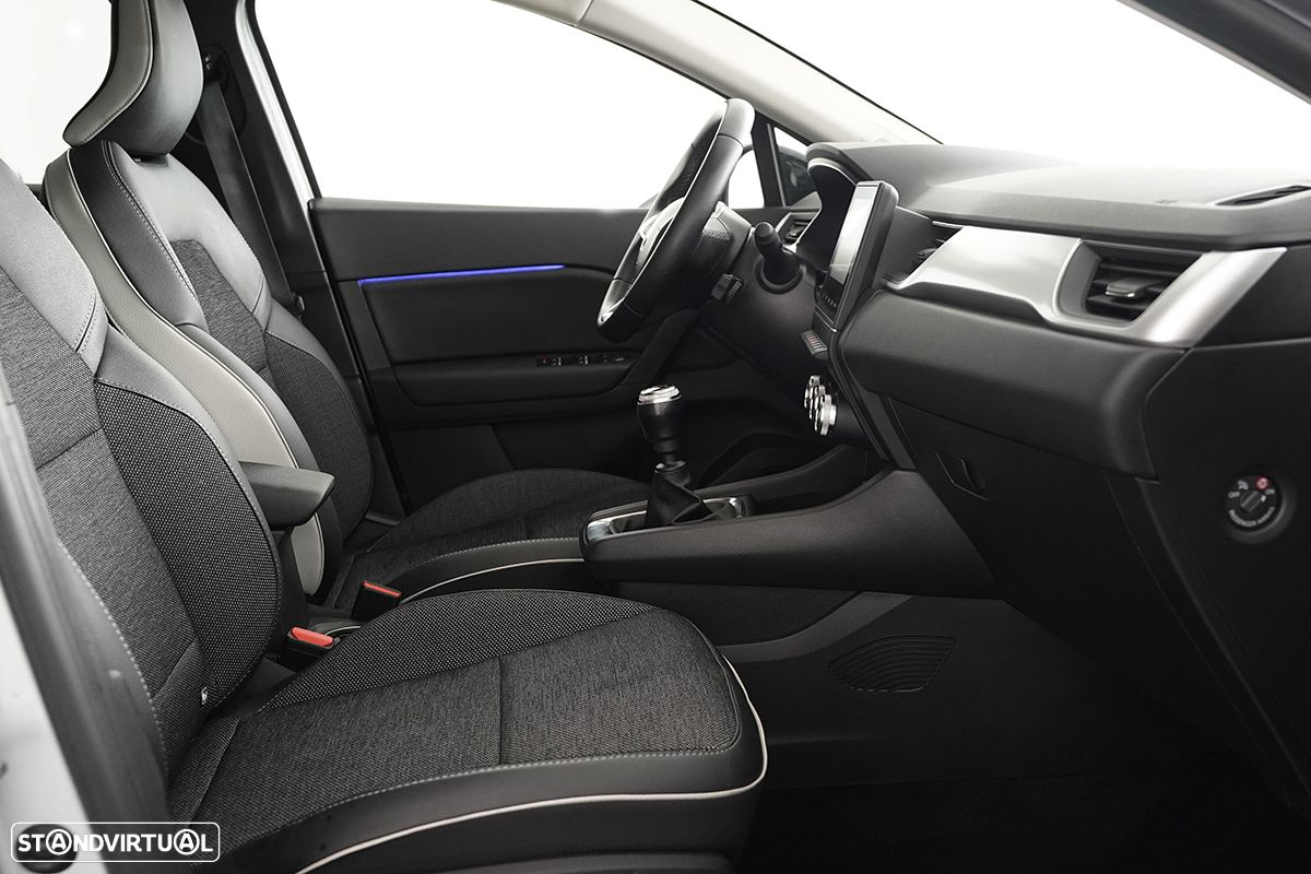 Renault Captur 1.0 TCe Techno Bi-Fuel - 23