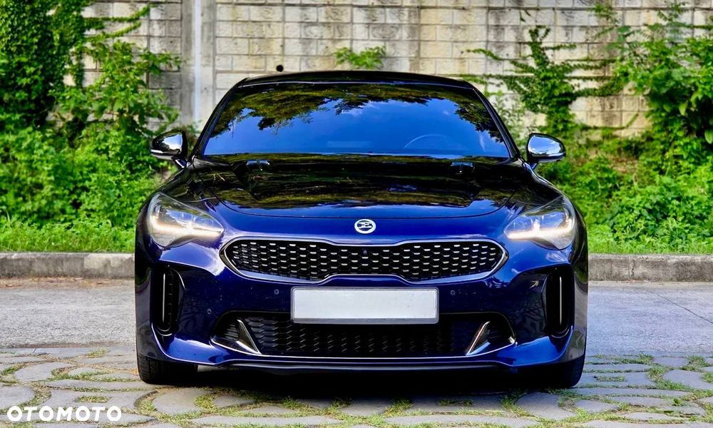 Kia Stinger - 4
