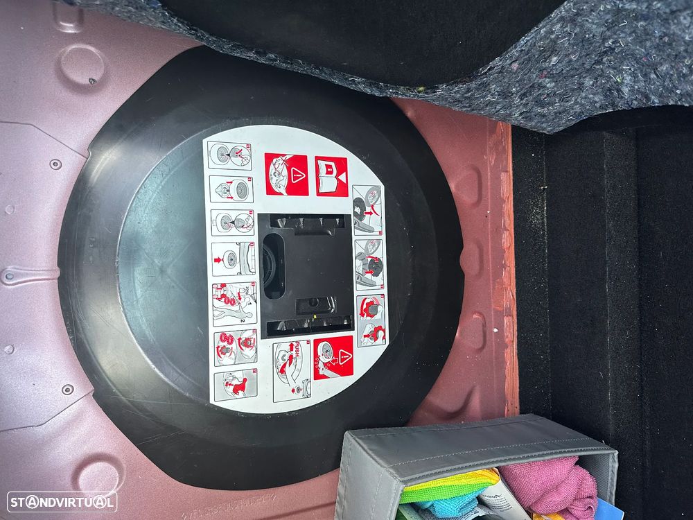 Renault Clio 1.5 dCi Zen - 12