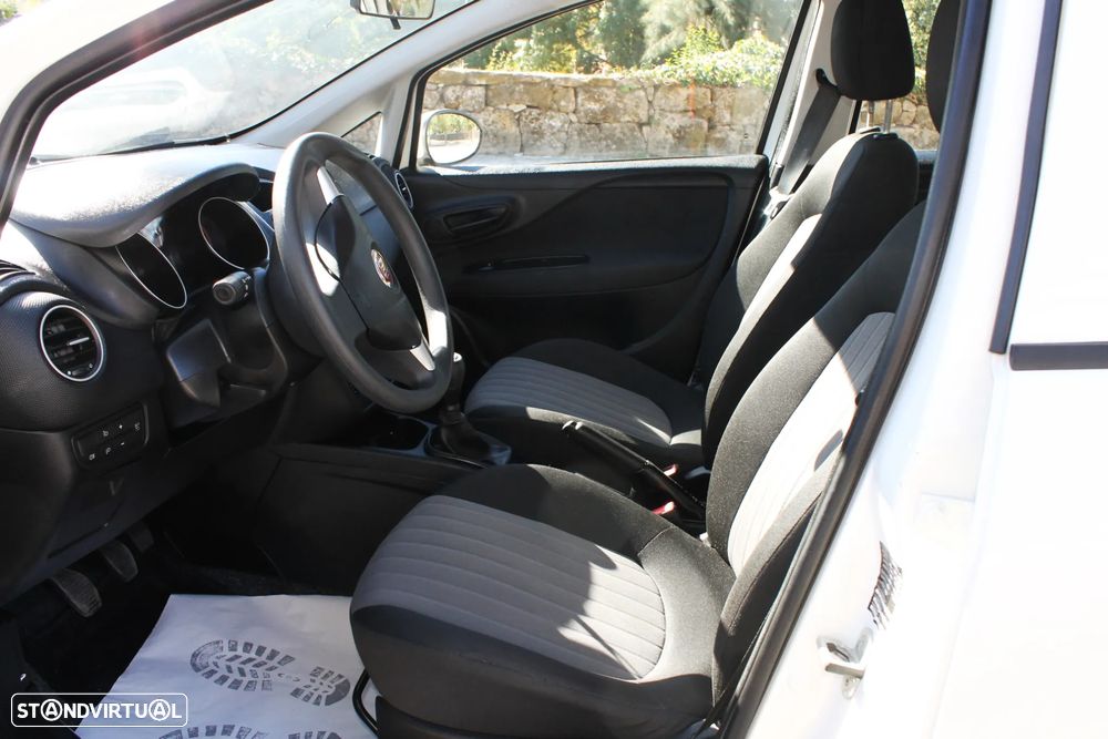 Fiat Punto - 15
