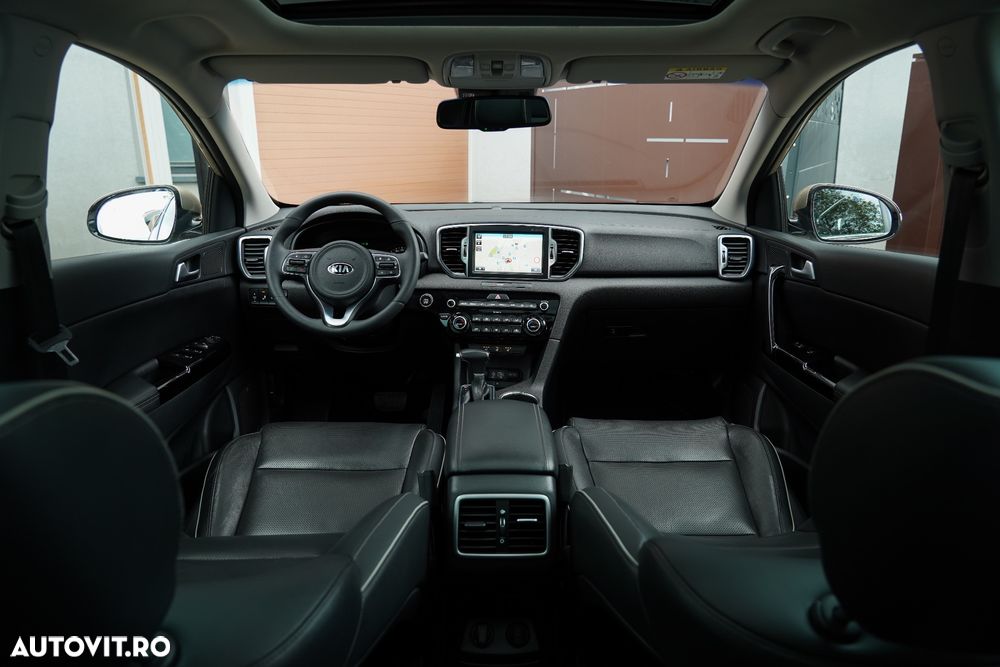 Kia Sportage 2,0 CRDI AWD Aut. Platinum - 6