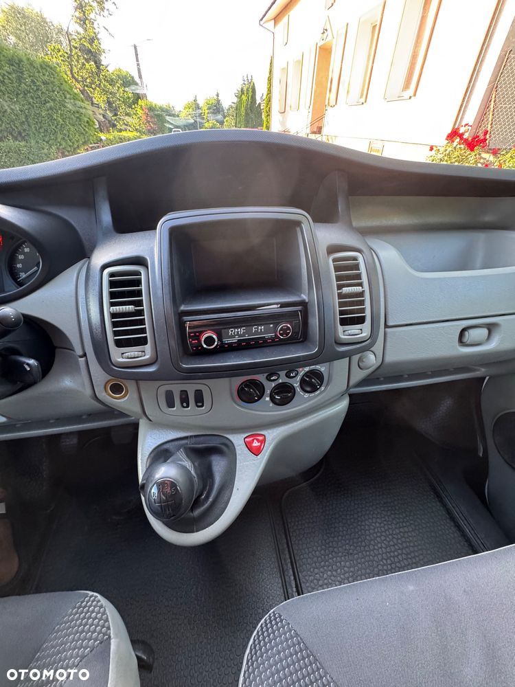 Opel Vivaro - 6