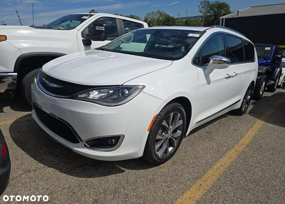Chrysler Pacifica
