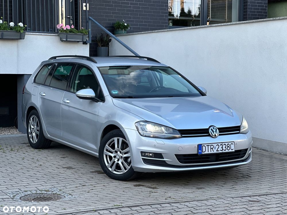 Volkswagen Golf 1.6 TDI BlueMot Comfortline DSG - 1