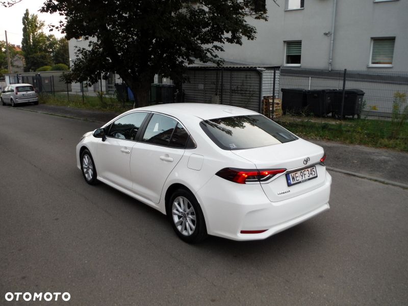 Toyota Corolla 1.5 Comfort - 26