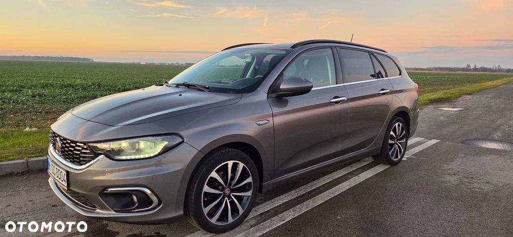 Fiat Tipo 1.4 T-Jet Lounge - 2