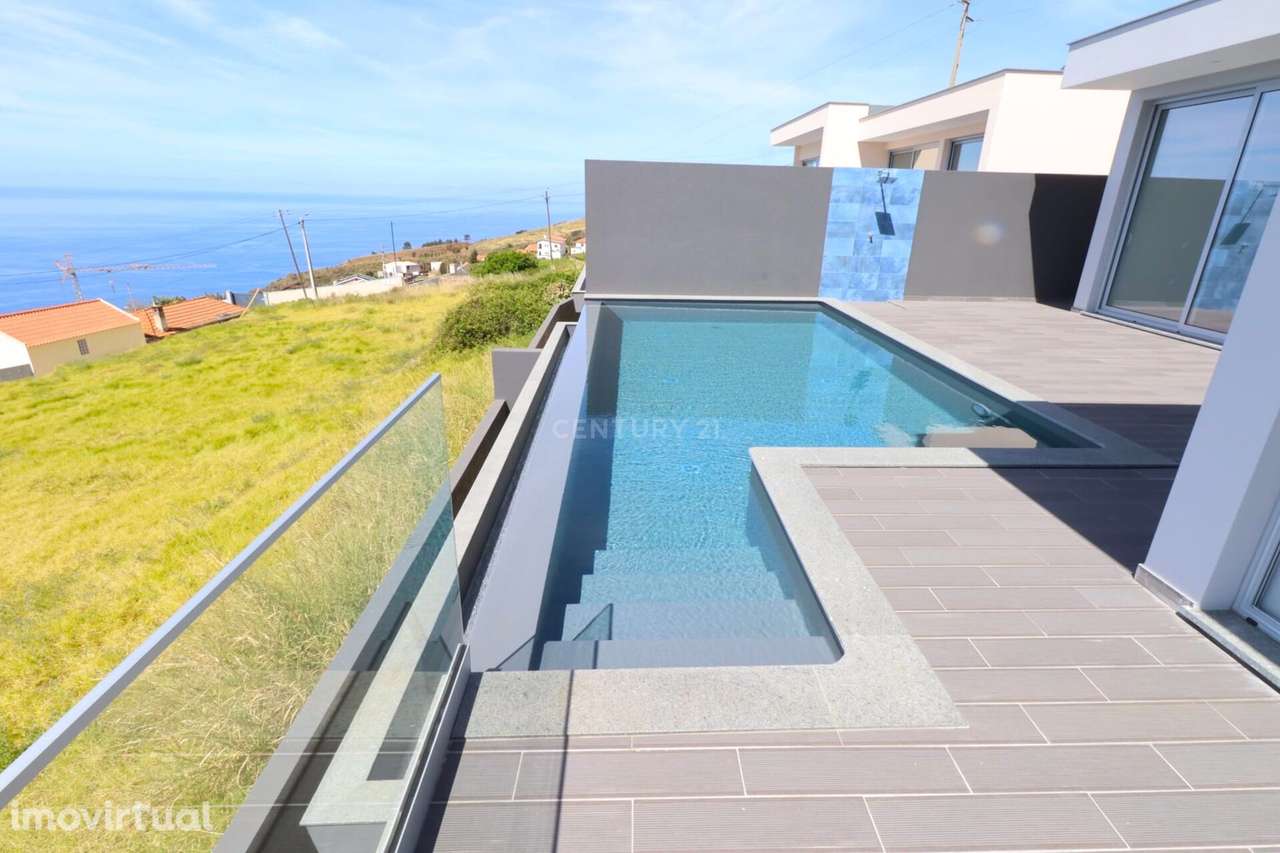 Moradia T3 - Estreito da Calheta - Calheta - Grande imagem: 4/14